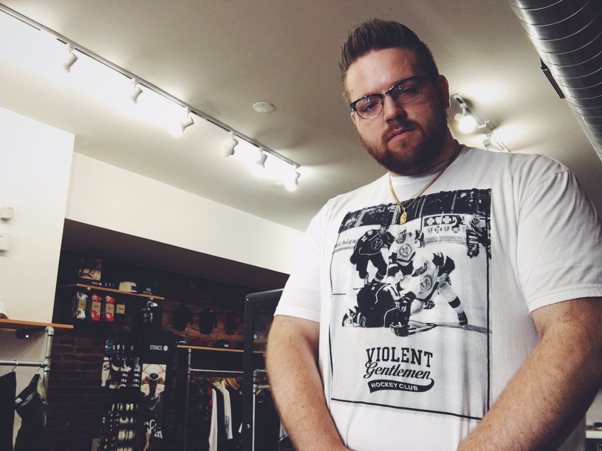 strawberrycuzz's tweet photo. Come through 🏒🏒🏒
#threadsoncarson #heretill5 #VGHC #violentgentlemen https://t.co/ukp4EUCpvl