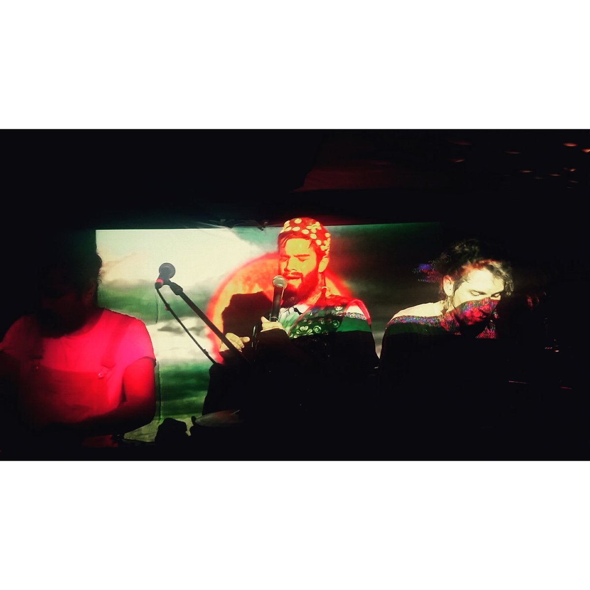 J0WELLS's tweet photo. @Flamingods are a wonderful band and their live sets keep getting better and better. Go watch them!! #flamingods https://t.co/rfcuwnno1L