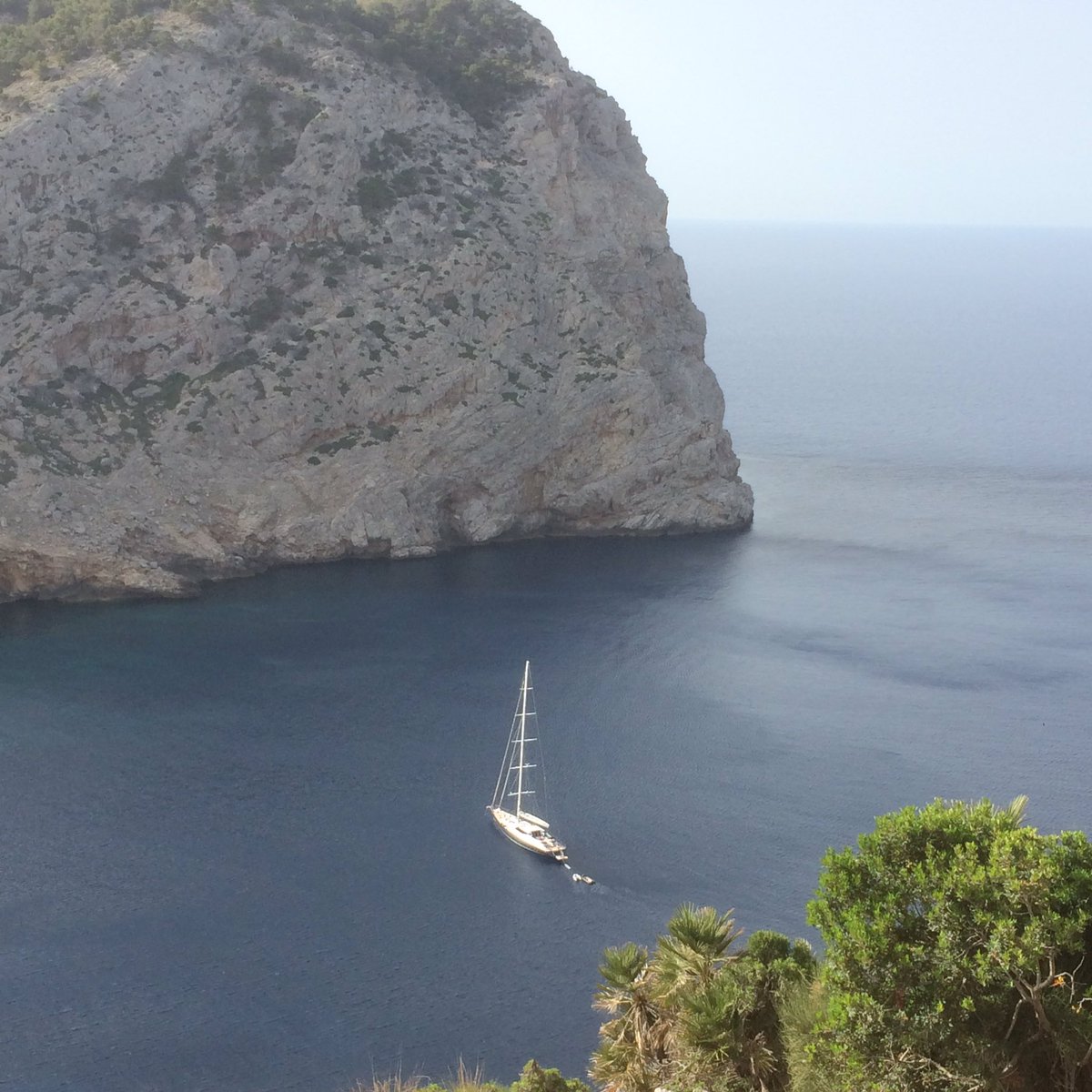 HamnettM's tweet photo. Enjoying Cap de Formentor, Mallorca https://t.co/GIcUwHi3bJ