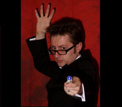 TheGeekPort's tweet photo. Doctor Who fans take over Starfest 2012 https://t.co/fSO3oIpkIr https://t.co/HteFXRkNR3