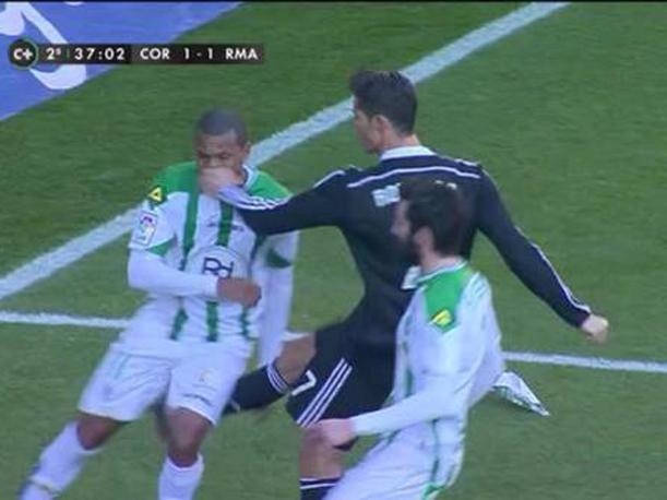 javijimenezccf's tweet photo. Que quien quiero que gane, Portugal o Francia? Yo solo quiero que pierda Cristiano Ronaldo. https://t.co/OnHSTOxWCH