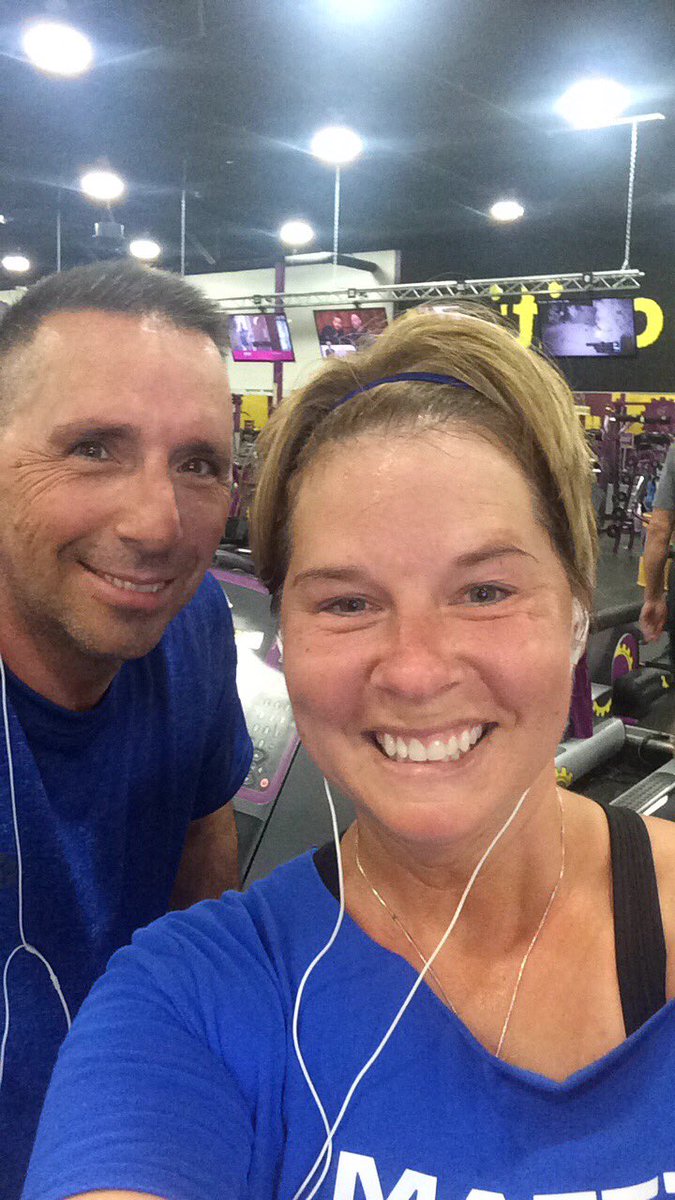 fitteamDpechman's tweet photo. Ran 6 minute intervals for 40 minutes! Ray did a 5k!! #fitteam #fitsticks #couplesworkout https://t.co/Nj3XCDUwvA