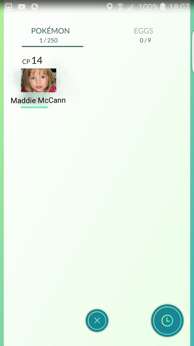 Humor_Negro_OK's tweet photo. Ele conseguiu encontrar o Pokemon mais raro de sempre #PokemonGo https://t.co/VBOQZAKpCf