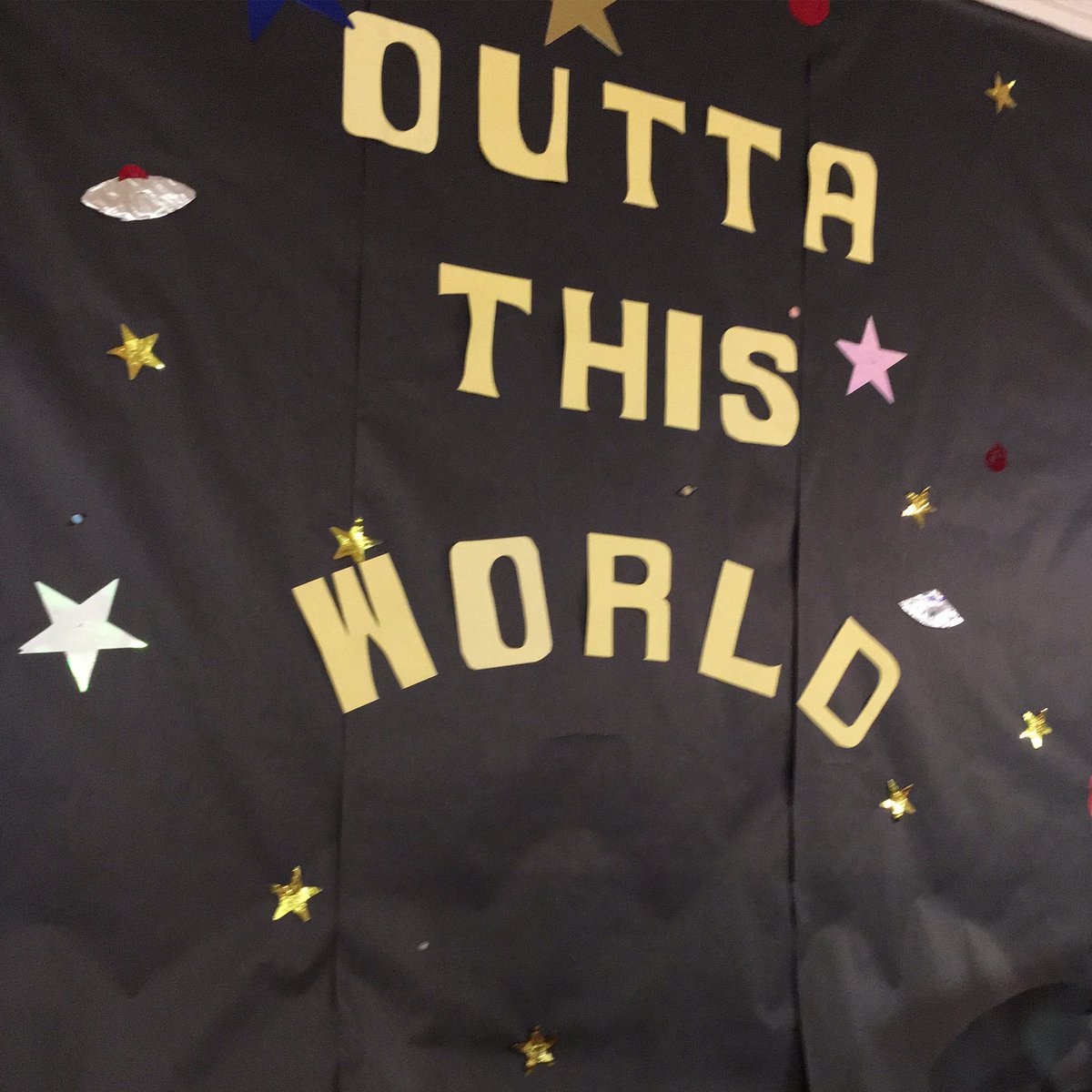 mikecarano's tweet image. Dear NASA, I've got some good decorating ideas for your lobby.