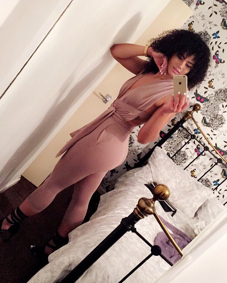 Ells (@_ElleLee) / Posts / X