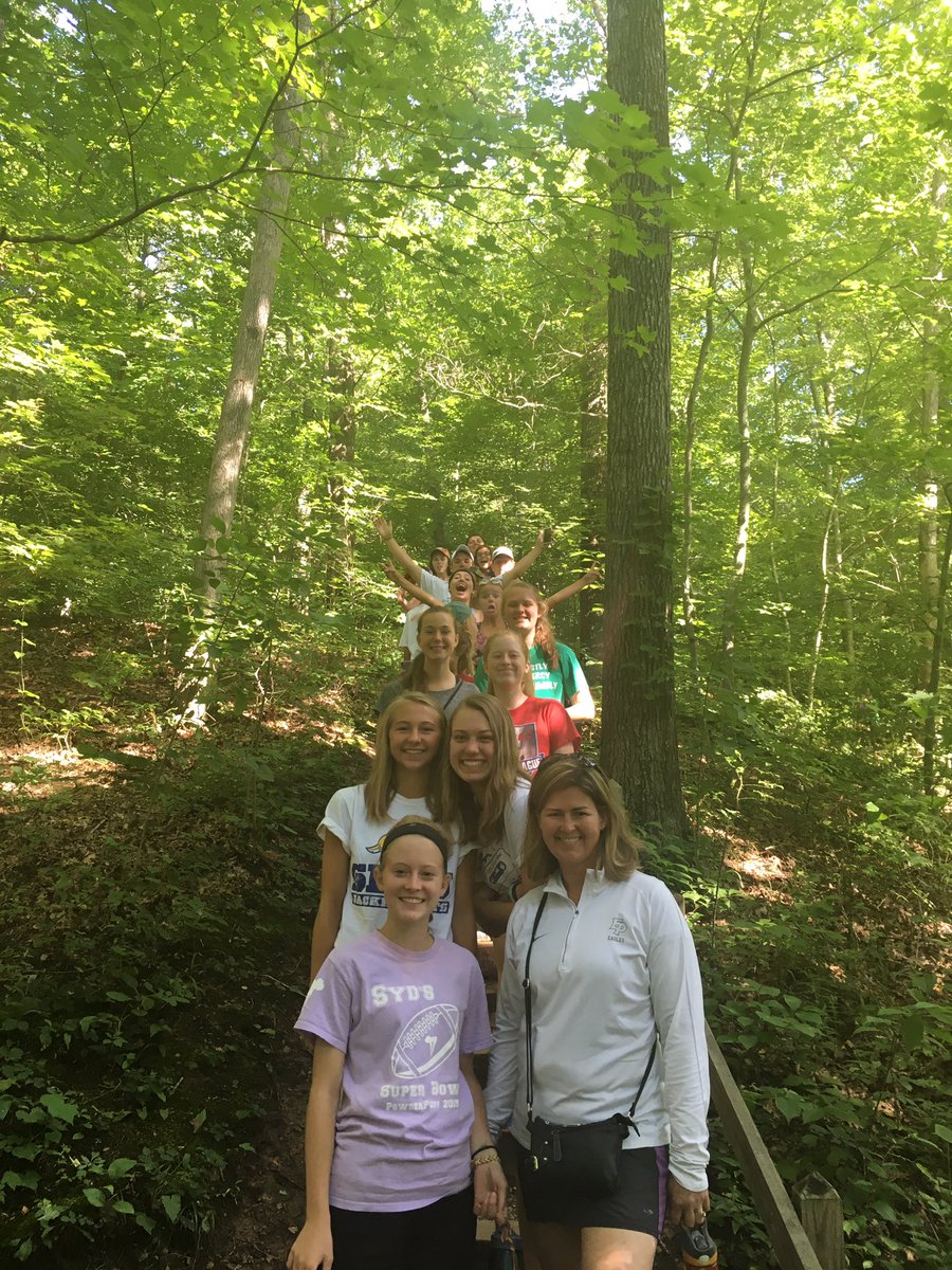 StAndrewHS's tweet photo. We enjoyed a beautiful hike this morning in Hoosier National Forest! #MT2k16 https://t.co/dEPU4Tb3JG