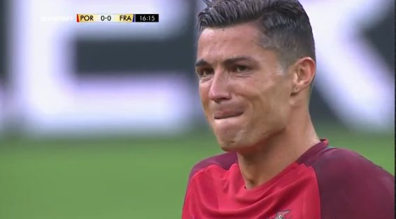 FootballFunnnys's tweet image. Only Football can make men cry...