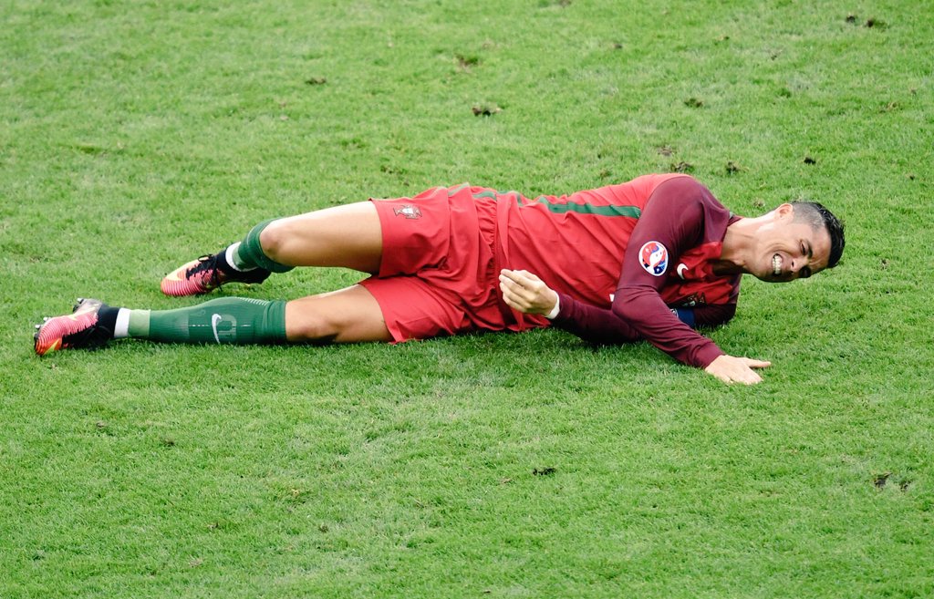 charlottebr0ugh's tweet photo. Ronaldo going off...momentarily sewing the broken hearts of the English ๐๐ #karma #motheye ๐ https://t.co/3j7jOu8Ulz