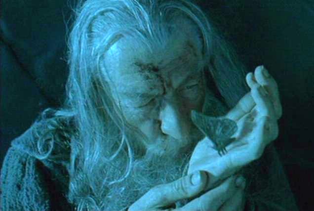 Don't worry Portugal, I think I saw Ronaldo send for some help before he went off injured... #PORFRA #LOTR