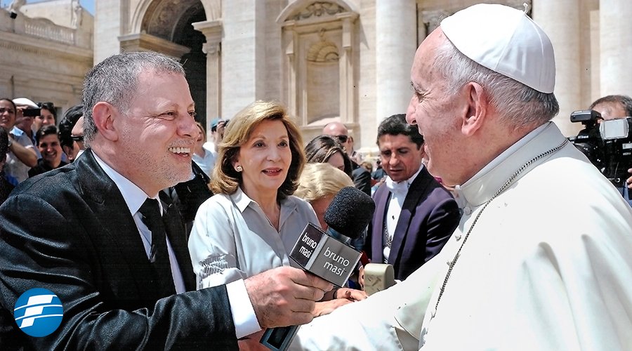 Telefuturo's tweet photo. ¡Mirá esta noche lo mejor de #FranciscoEnPy a las 20hs. por #Telefuturo! https://t.co/7IX1BxsyuU