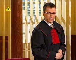 Xabier14_'s tweet photo. Nie szukajcie różnic. Zmieńcie IP, bo prokurator nie śpi:
#RudzkiNeverFollows #ChangeIP https://t.co/c6HOsOJOT1