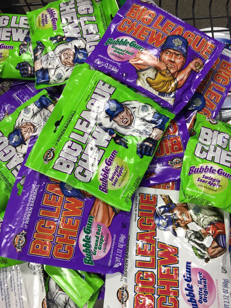 oleary_colleen's tweet photo. @Kanelson21l This one's for you, KB! #SummersFinest #Bubblegum #MikesGrocery https://t.co/iKRCh23YtD