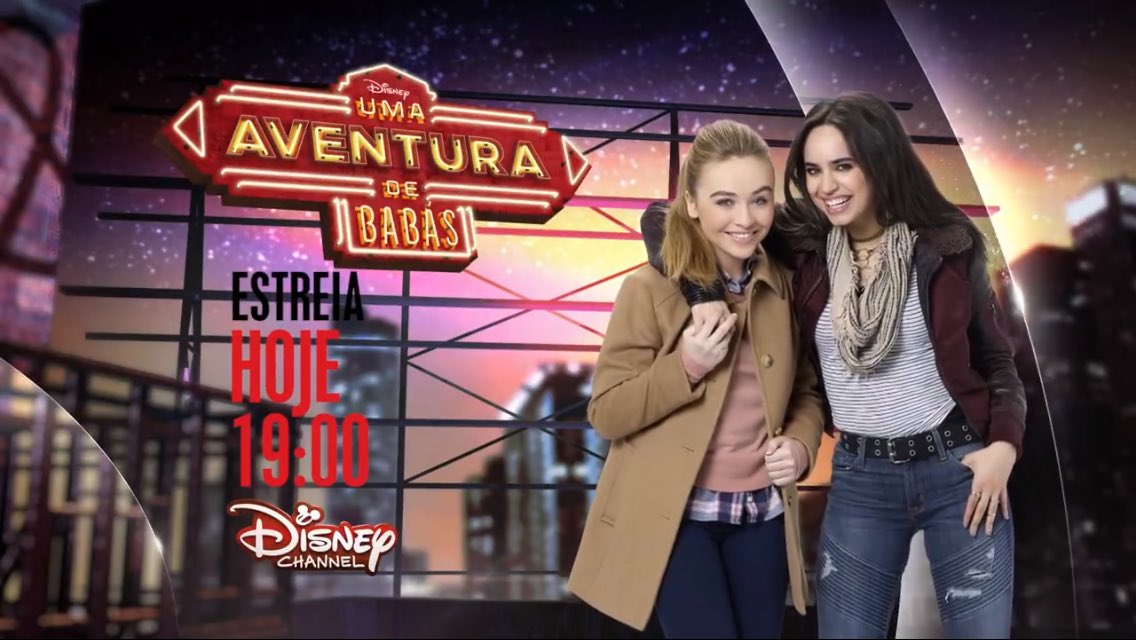 DisneyNewsBRGo's tweet photo. Quem vamos assistir? O #DCOM100 estreia hoje, logo após #Frozen. https://t.co/Ef8KsHfbZo