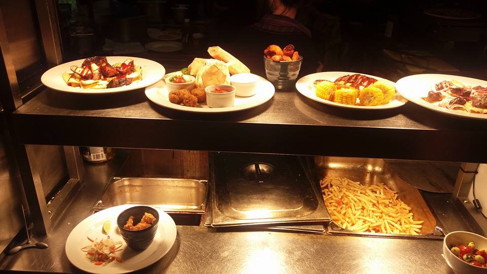 TeamTrenthamPI's tweet photo. #ThymeRestaurant #newmenu #teAmpeaks #cookoff #purplepeople @jmb0606 @LisaHenshall2 @smmottram https://t.co/erpx24seve
