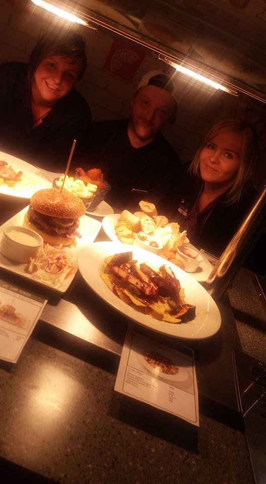 TeamTrenthamPI's tweet photo. #ThymeRestaurant #newmenu #teAmpeaks #cookoff #purplepeople @jmb0606 @LisaHenshall2 @smmottram https://t.co/erpx24seve