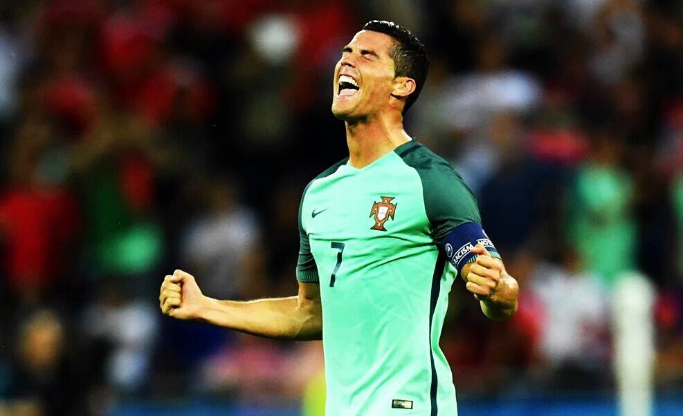 diosflorentino's tweet photo. Cristiano sigue agrandando su leyenda ¡Enhorabuena! 💪 https://t.co/NteLQHpKon
