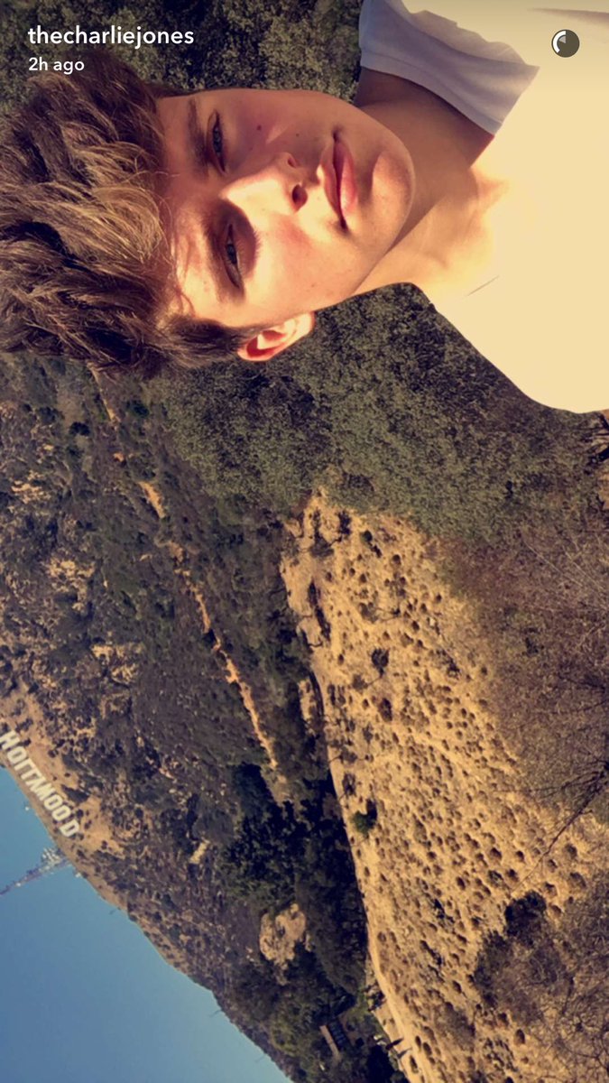 presenterrik's tweet image. Video being shot today in Hollywood hills!! Hot stuff!! X