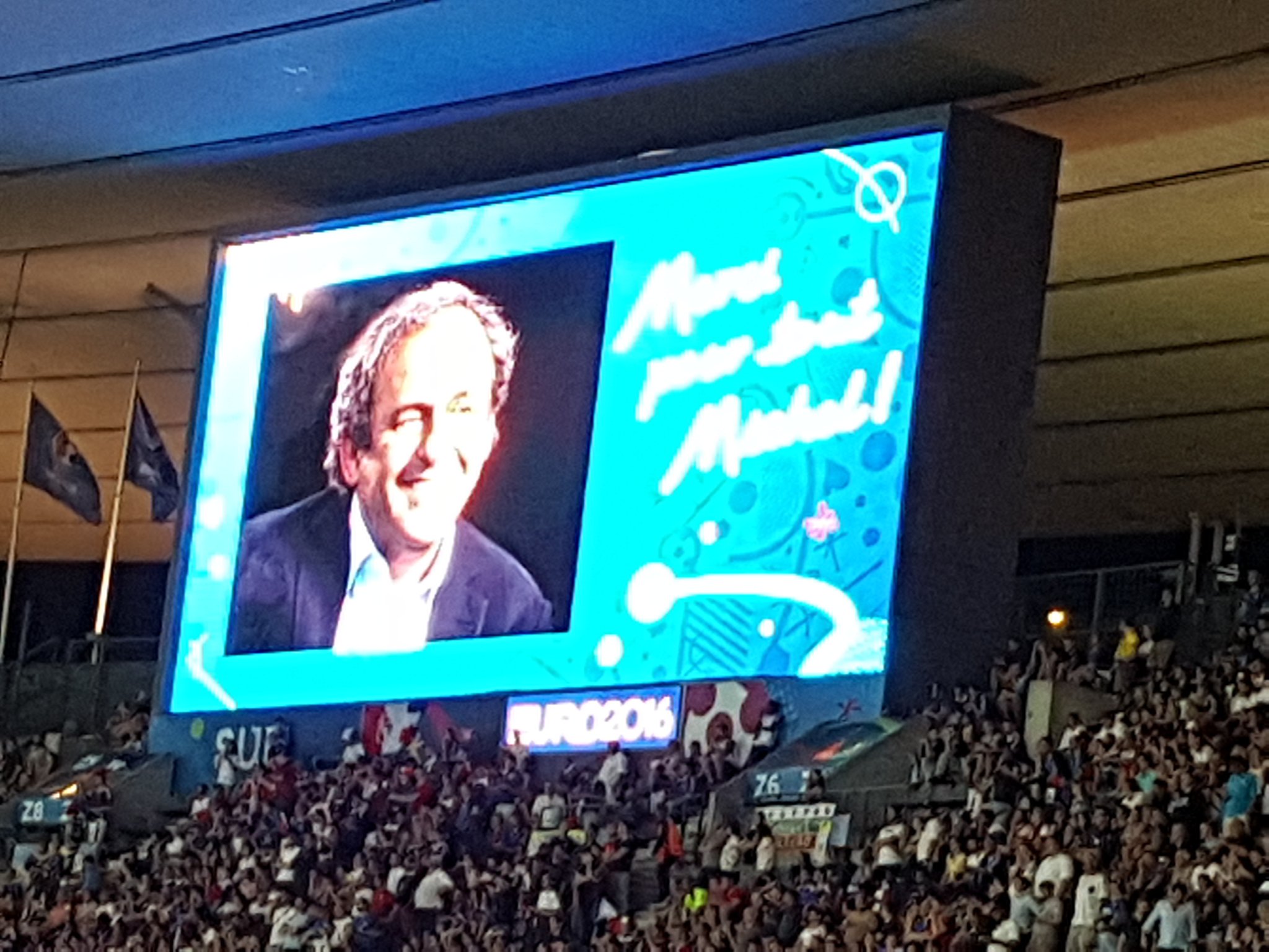 CnCM9mtWIAAKvpt.jpg:large