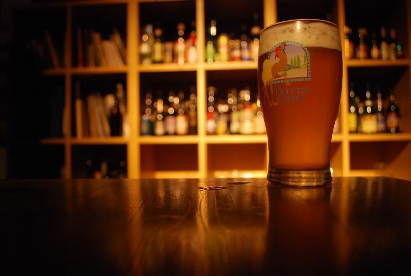 TeichmannARD's tweet photo. Montag schon ans WE denken: #DancingCamel KleineBrauerei in #TelAviv. Süffig im #StudioBlog https://t.co/VfEd9LXDYG https://t.co/7K8TJc6EjC