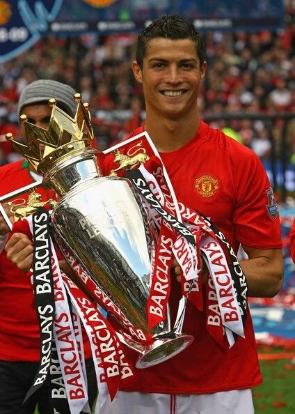 FootballFactly's tweet photo. Cristiano Ronaldo:

PL 🏆🏆🏆
UCL 🏆🏆🏆
FA Cup 🏆
La Liga 🏆
Copa Del Rey 🏆🏆
Euro 🏆 

🙌🏻 https://t.co/saivFN8qkE