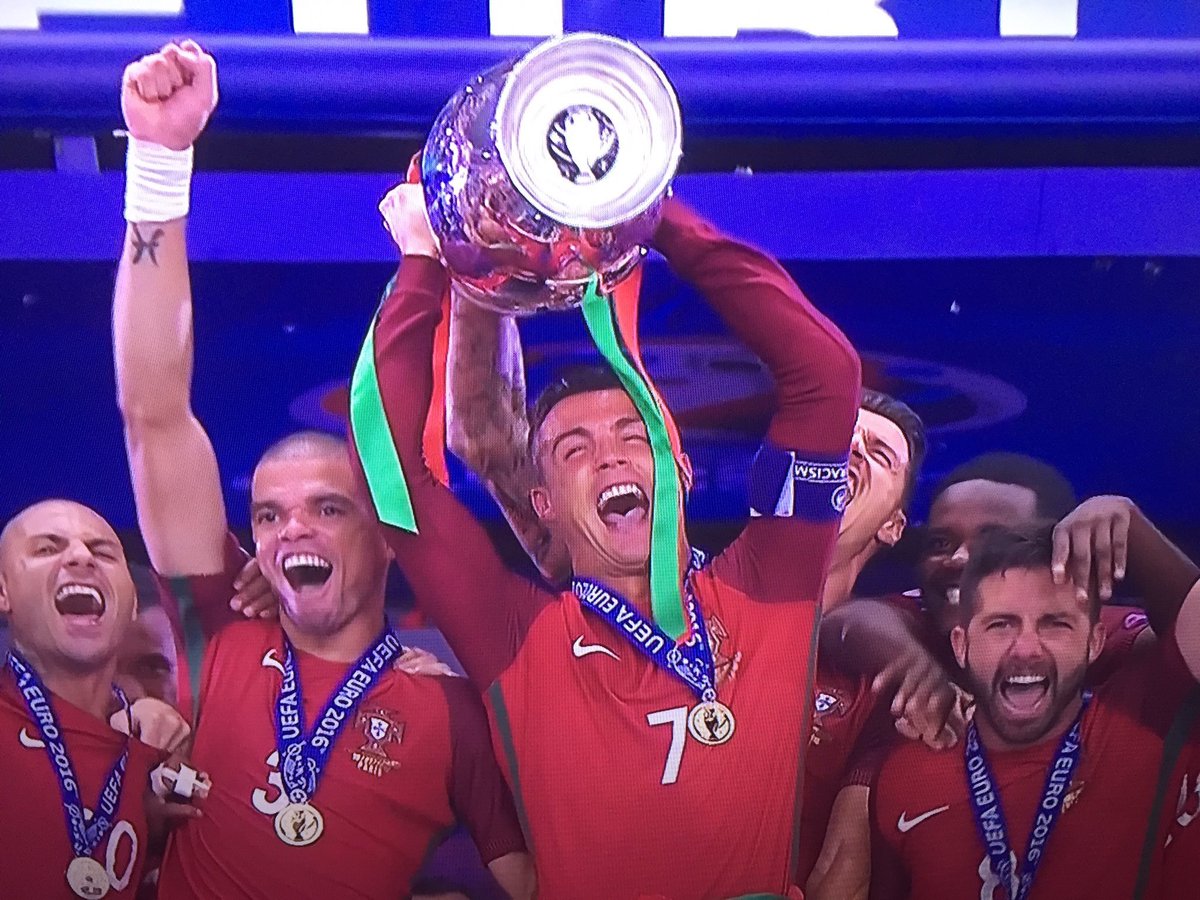 RMadridInfo's tweet photo. SIIIIIIIIIIIIIUUUUUHHHHHHH https://t.co/9rngMF2WfS