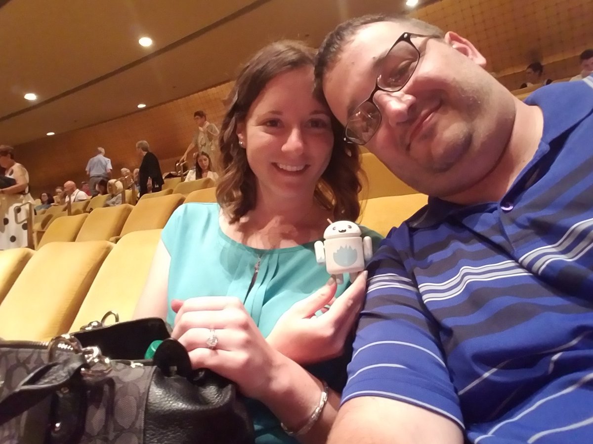 TweetsByYeti's tweet photo. Came to see @ABTBallet with @x_Th3_Truth_x &amp; @McKaysOnPointe #ABT #YetisInCali https://t.co/9NBtptj7H4