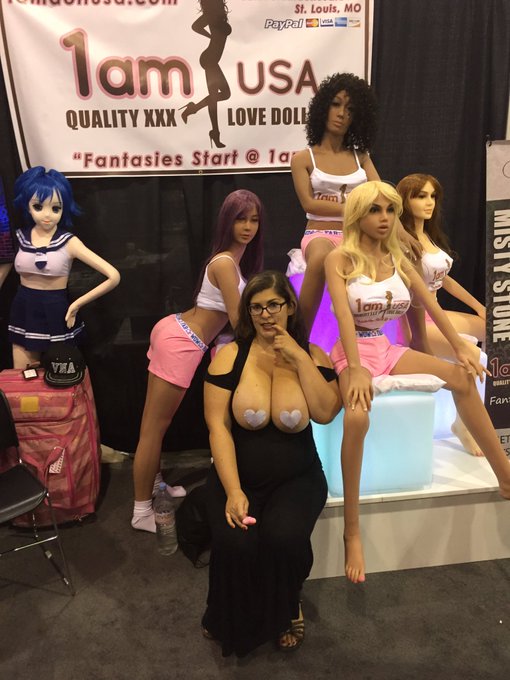 Who's a doll? https://t.co/aIWcVnF2KH<a href="/tag/thongthursday"class="tags"><span>#thongthursday</span></a>