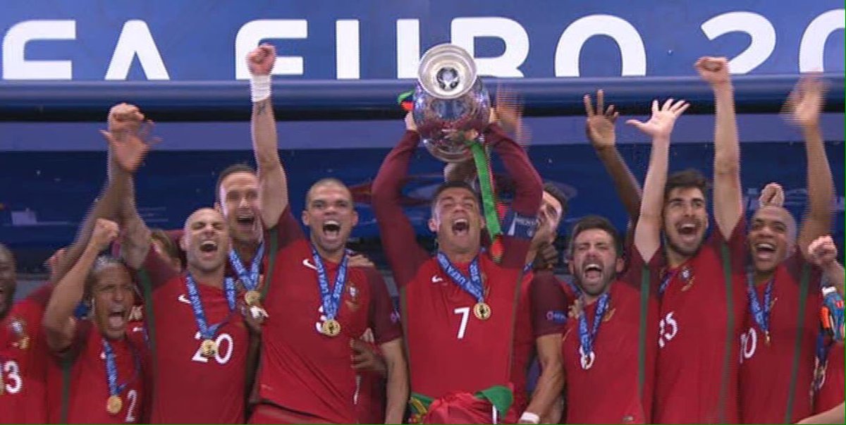 IkerCasillas's tweet image. Grande @Cristiano, grande @officialpepe y grande Danilo! Parabens @selecaoportugal