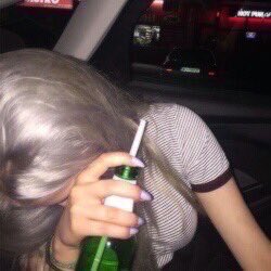 njhlittle's tweet photo. 🔷 rt si lo hiciste, like si no 🔷

emborracharte o tomar alguna bebida alcoholica https://t.co/08ZjYIdvhZ