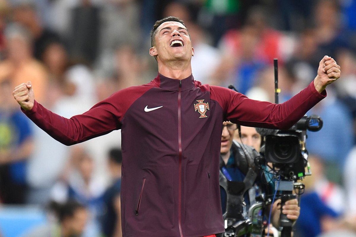 RMFutbol_es's tweet photo. Cristiano. https://t.co/4JXhbjB3Q7