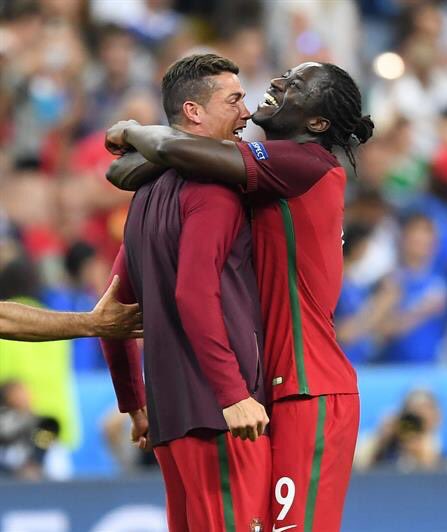TipsFutbol's tweet photo. "Cristiano me dijo que marcaría el gol de la victoria"
Eder https://t.co/ifUVie7cFz