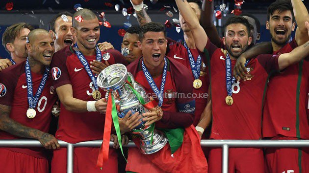 Five moments in a crazy #Euro2016Final  goo.gl/6zTuQv