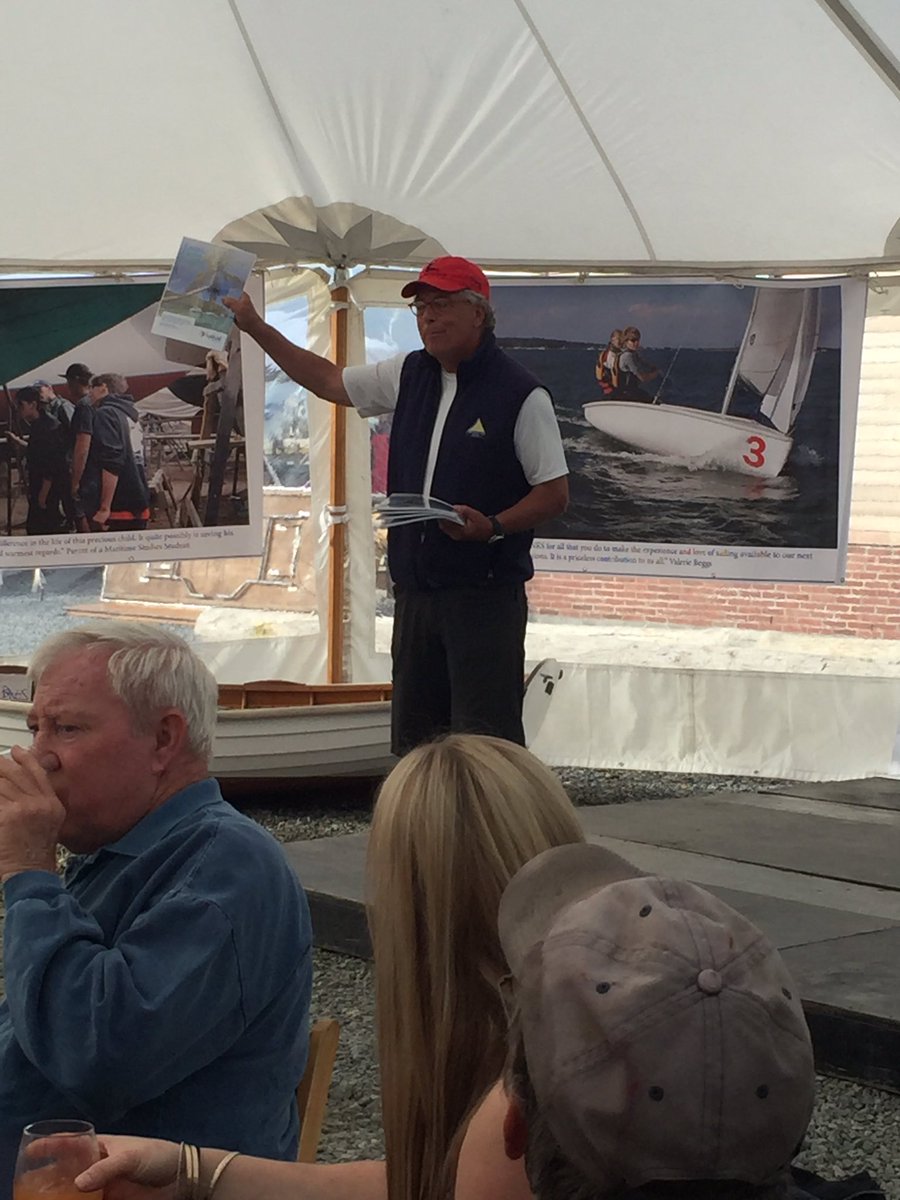 VineyardCupMVY's tweet photo. If you have one of these @SunsailUSA brochures the. You are getting 15% off your next charter. #Sunsail #vacation https://t.co/50mN7BZ5Bs