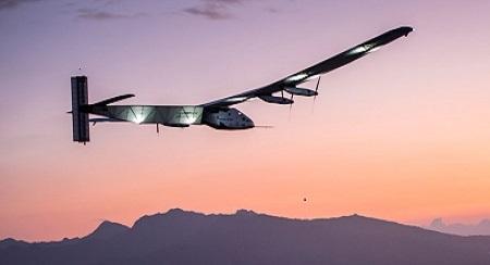 SunPower's tweet image. Watch live around 9 PM PST: Solar Impulse 2 flight Spain to Cairo w/ only SunPower #solar bit.ly/29qfpYd