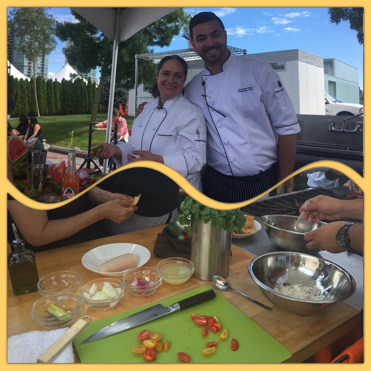 CarnavaldelSol's tweet photo. Chef Mariana Gabilondo and Chef Jonathan Chuy from @lamezcaleriayvr @lataqueria #YVRTravelPlaza #CSOL16 #EatCarnaval https://t.co/7HIMM6leoK