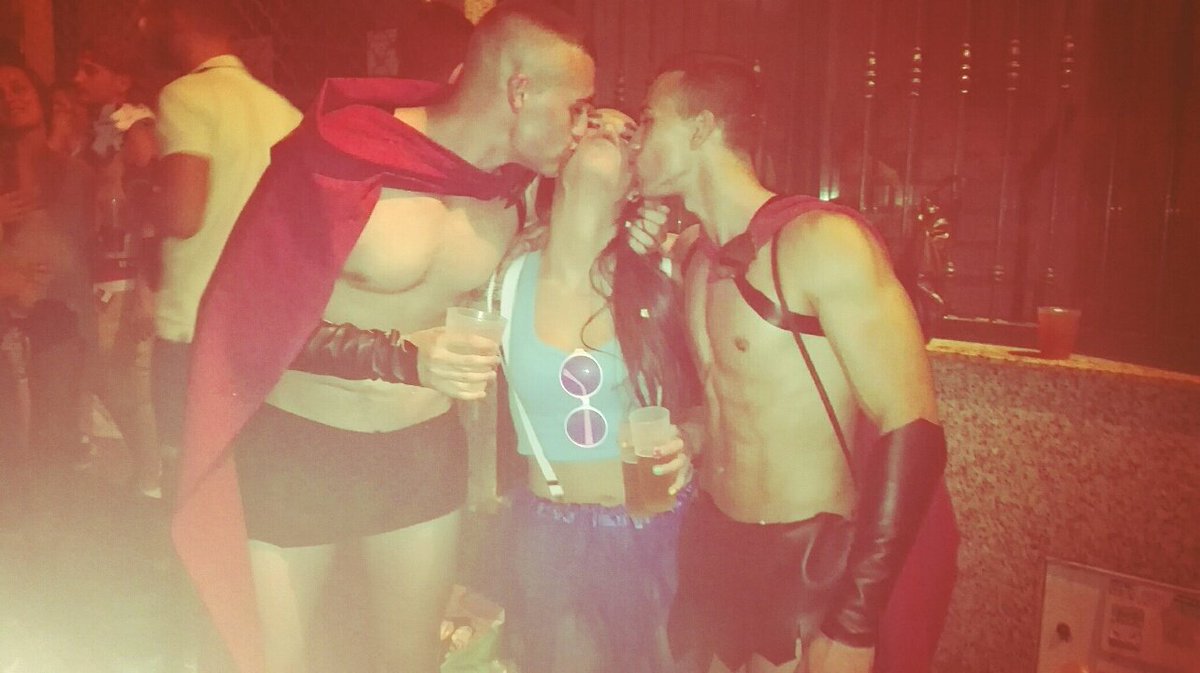 Juliatrece's tweet photo. Grandes carnavales!! ;) https://t.co/BD231TQFCJ