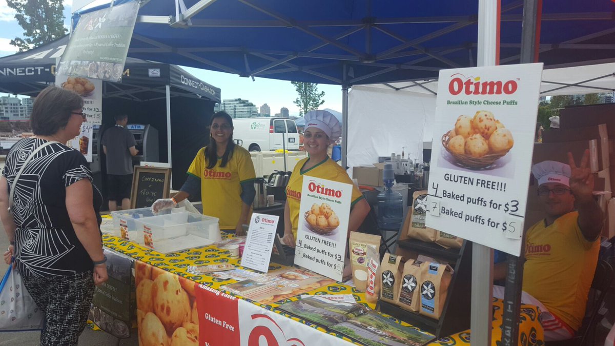 CarnavaldelSol's tweet photo. We have Gluten Free Pão de queijo! These are amazing treats from Brazil #CSOL16 #yvrfoodplaza #delicioso https://t.co/d5J79DzOxf