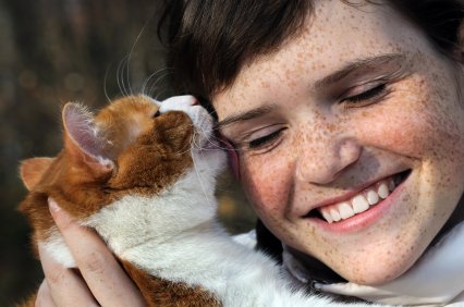 Did you know that if your cat licks you can go blind? bit.ly/1XclxBo