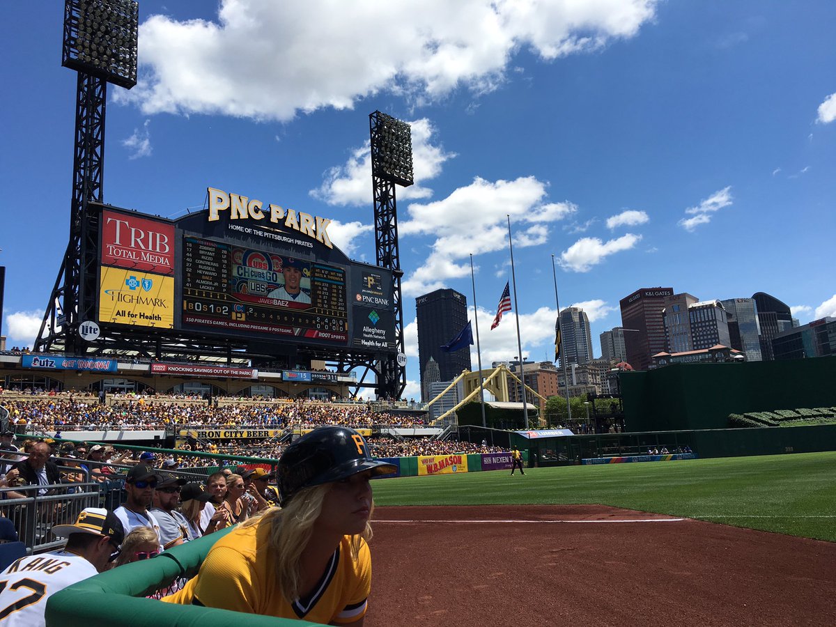 LexLodon's tweet image. Thank you @SuzKewl for an entertaining three innings! It was a great day for a @Pirates game. #LetsGoBucs :-)