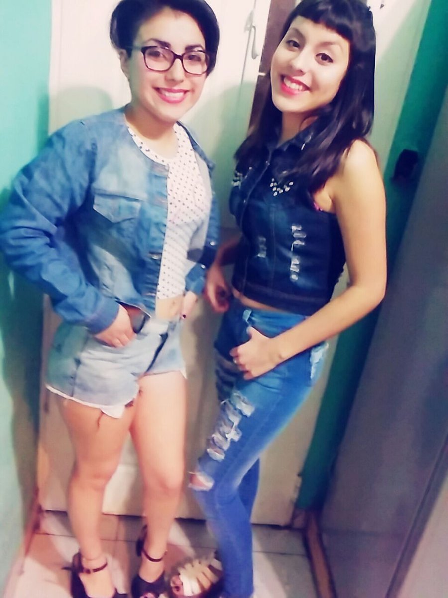 LuciaDebora14's tweet photo. Aunque siempre te esté peleando, te re quiero nena😙, por más salida juntasss! https://t.co/Lbek4rqdcj