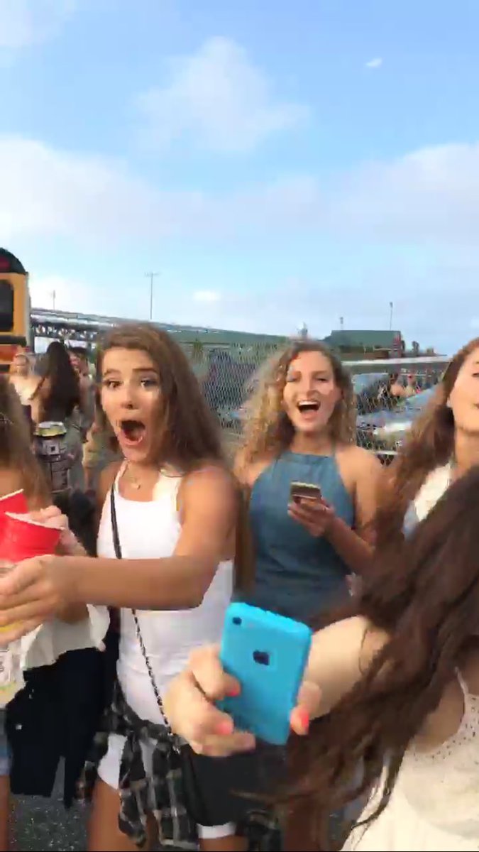 danilombardo_'s tweet image. tequila #totheface #sorryt