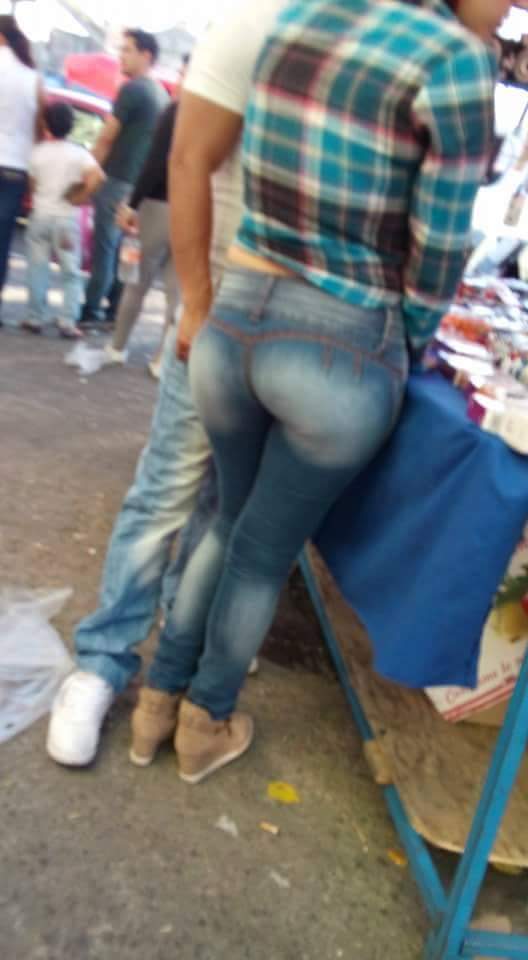SwUrosa's tweet photo. Más nalgas https://t.co/tjESuyrbkn