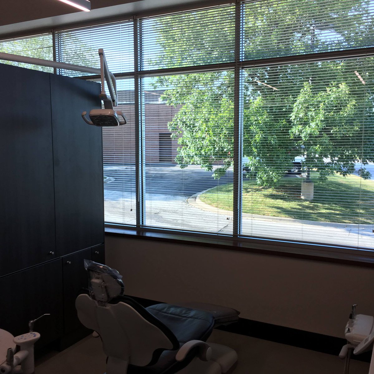 KSDentalCenter's tweet photo. Check out some new interior photos of our new facility! https://t.co/pottirPZ6I