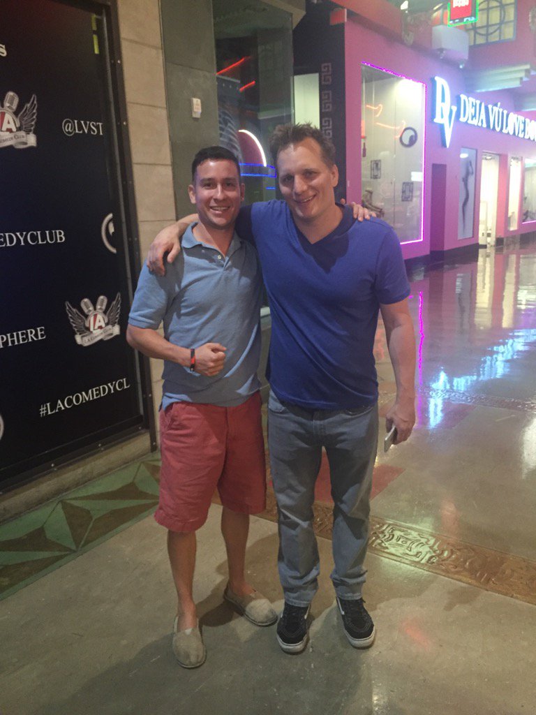 KyleB715's tweet photo. @MMARoasted great show !! Thanks @LAComedyClub #Vegas https://t.co/ILayRdKM1g