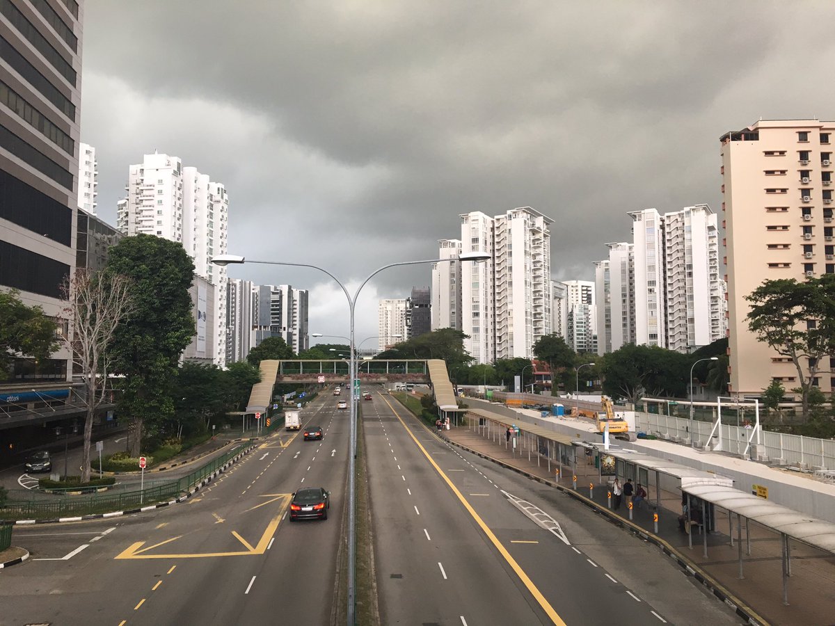 StuartDenton1's tweet photo. Hello Singapore, leg 2 of the #TAYGTour @TriAustralia @TriathlonWA #teamdenton #ITU #junordevelopment #triathlon https://t.co/FGZPSr5IYB