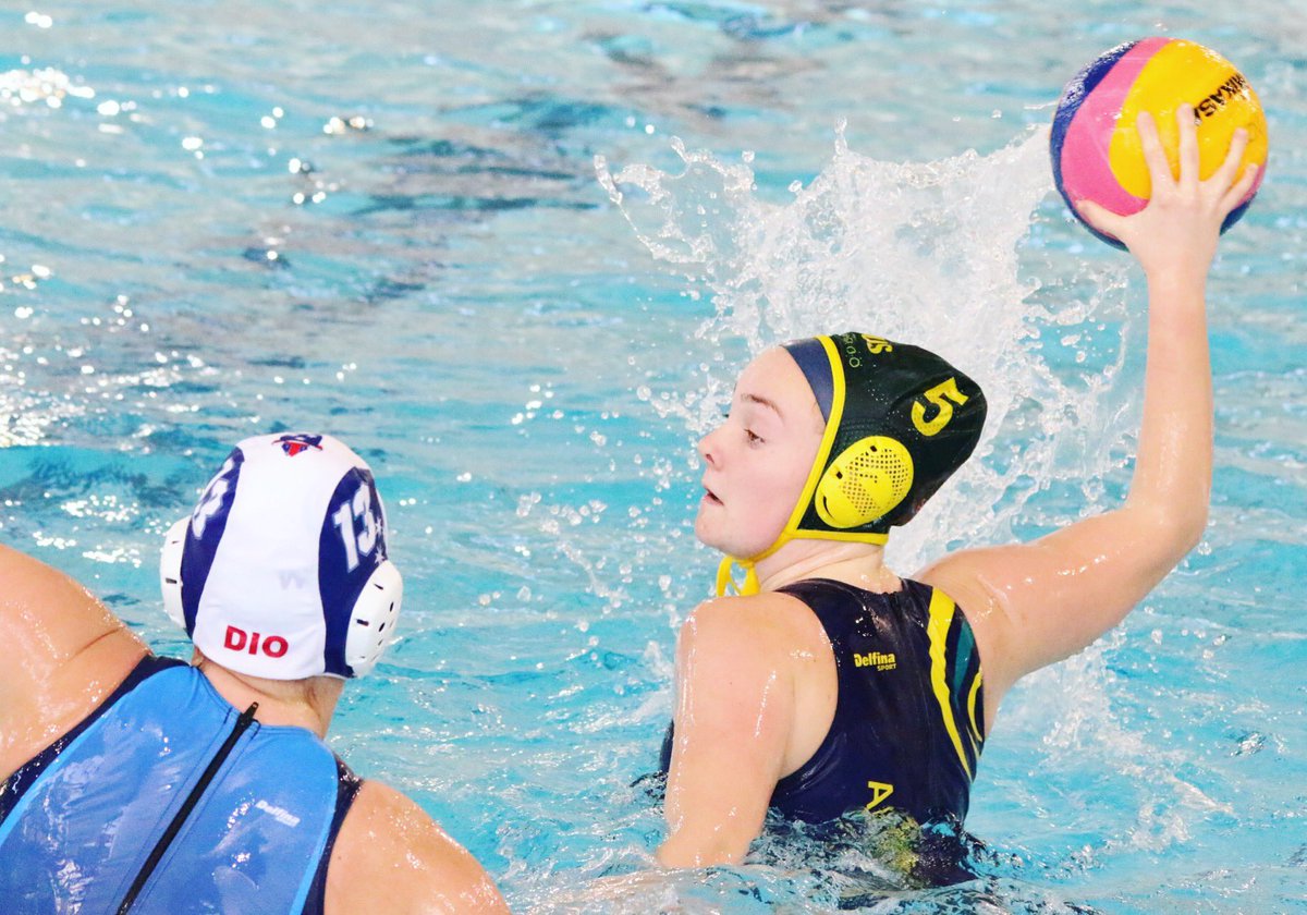 nzwaterpolo's tweet photo. @waterpoloaus Green vs. North Harbour in 2nd U20W semi tonight after beating @waterpolonsw Blues 11-2 #PanPacs2016 https://t.co/MojDJtA8yA