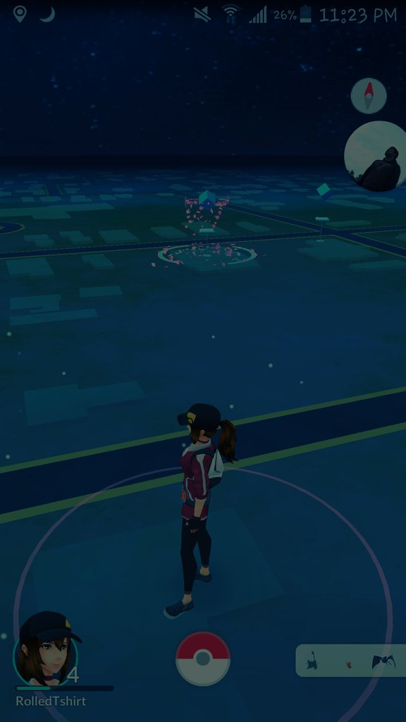 Extremecringe's tweet photo. IT'S ALMOST MIDNIGHT AND THERE IS A LURE ARE YOU SHITTING ME https://t.co/5uVy55MXlo