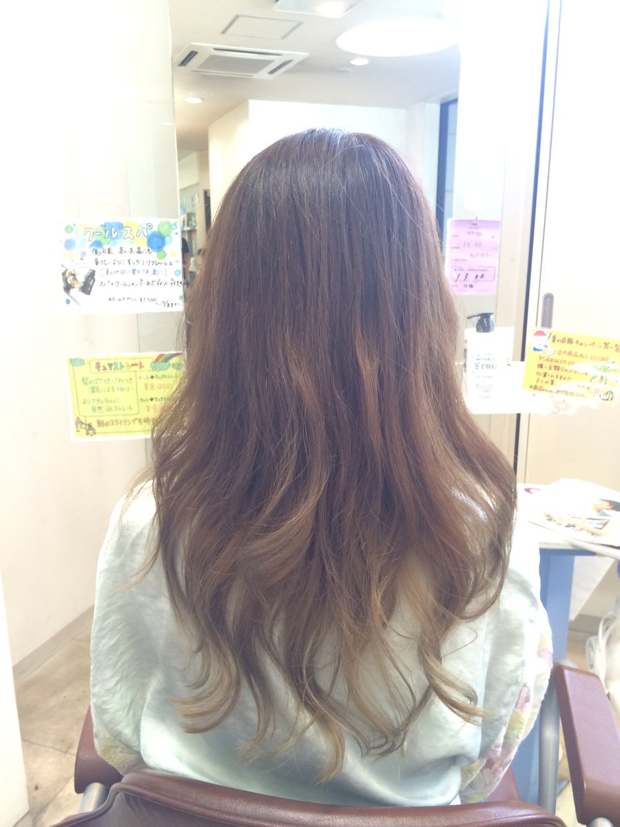 W みるく 毛先だけことりベージュ いれてもらった 8 まじで写真だとあれなんだけどまじでかわいいグラデにしてもらったよ 8 すーぐ色落ち そうだからイベントまでもたなそう今日まりんちゃんにみせたらことりベージュ終了のお知らせ W みるく 毛先だけことりベージュ いれてもらった 8 まじで写真だとあれなんだけどまじでかわいいグラデにしてもらったよ 8 すーぐ色落ち そうだからイベントまでもたなそう今日まりんちゃんにみせたらことりベージュ終了のお知らせ