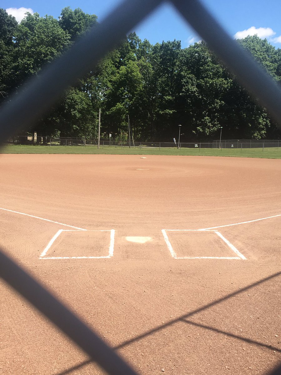 Beautiful day for the last home game! And we won! <a href="/AaronMussen/">aaron</a>  <a href="/Shankpotamus/">Nick H</a> <a href="/CopleyBaseball/">Copley Baseball</a>