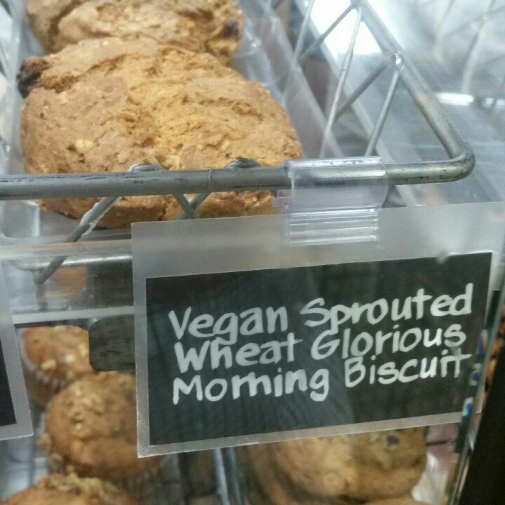UpCycleStudios's tweet photo. The Whole Foods in Tampa gets their produce shipped in from North Korea. https://t.co/NxBudKAMVm